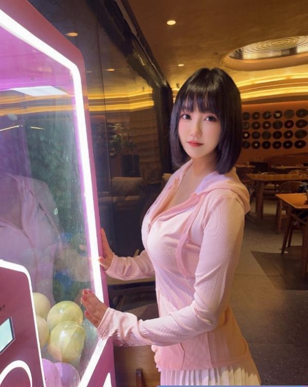 图片[2]-气质身材好丸子老师-51约啪