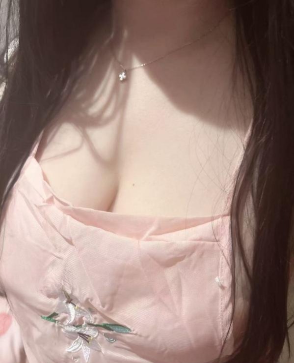 光谷三通美妇-51约啪