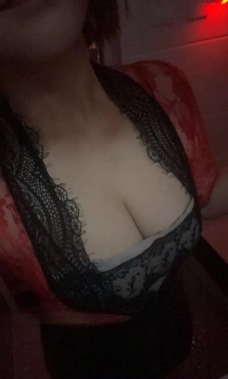 徐东大奶骚妹媚娘-51约啪