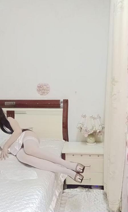 会潮喷的欲女-51约啪