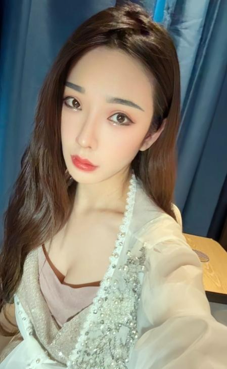 娇小型骚女泡泡-51约啪