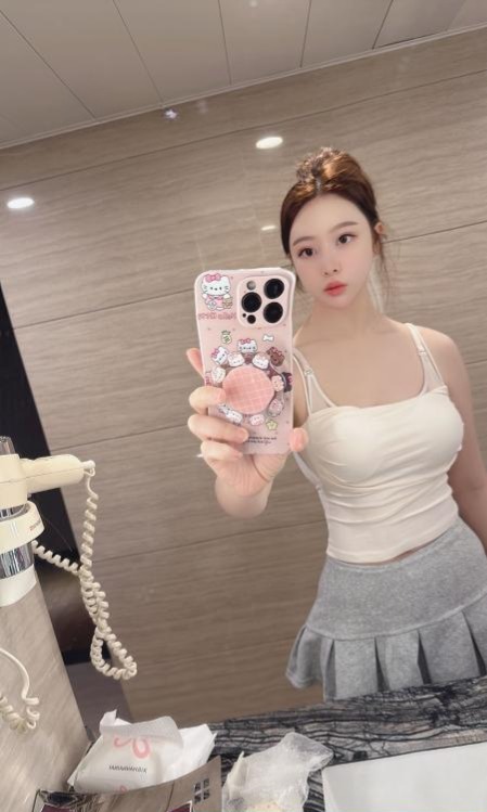 梨形身材紫嫣-51约啪