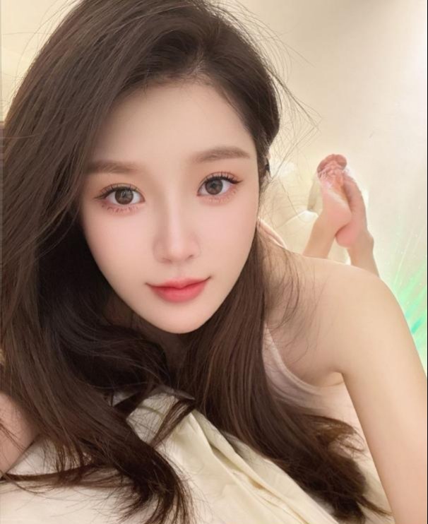 胸大肤白完美女友悠悠 2 胸大肤白完美女友悠悠