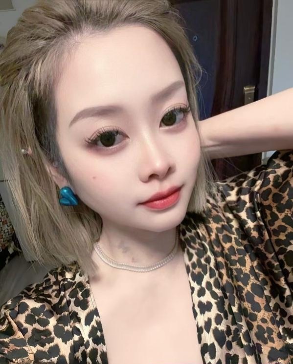 武侯娇小翘臀奶糖 - 51约啪-51约啪