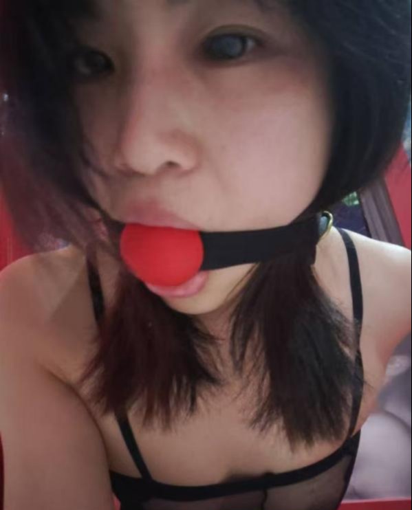 上城一字马瑜伽教练-51约啪