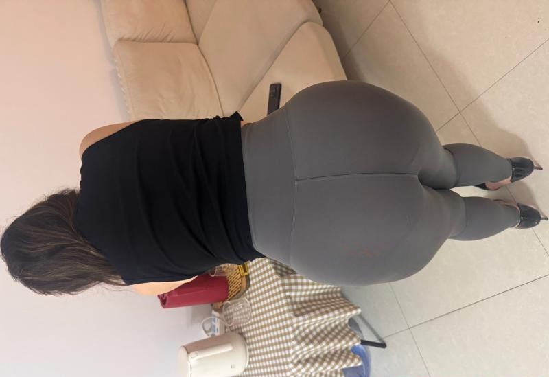 海珠肉臀美少妇 2 海珠肉臀美少妇