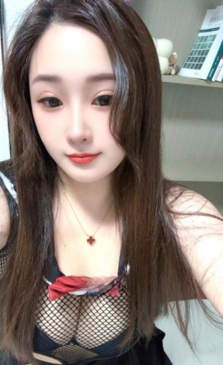 芜湖丰乳肥臀兰兰 1 芜湖丰乳肥臀兰兰