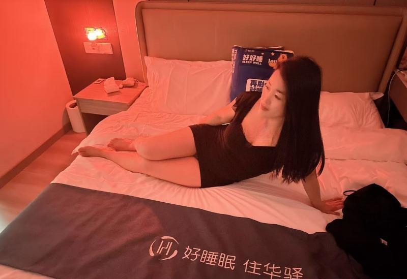 技术牛逼的小骚逼 3 技术牛逼的小骚逼