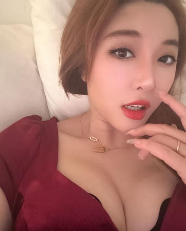 汉阳雯雯御姐 1 汉阳雯雯御姐