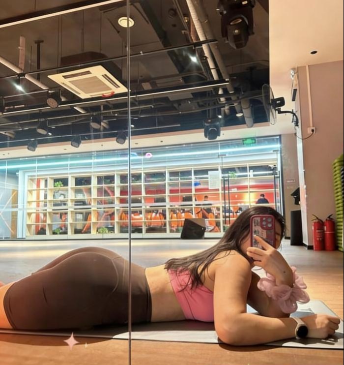 欧美身材姐姐回来啦