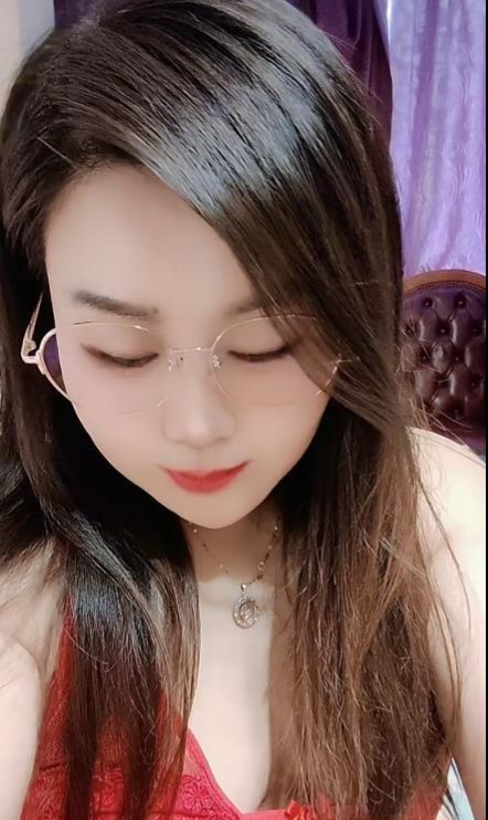 风骚肥臀姐姐 3 风骚肥臀姐姐