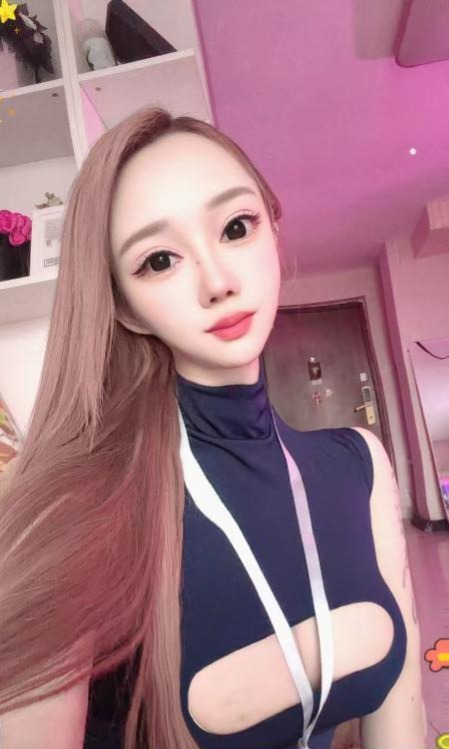 迷人三通少妇 1 迷人三通少妇