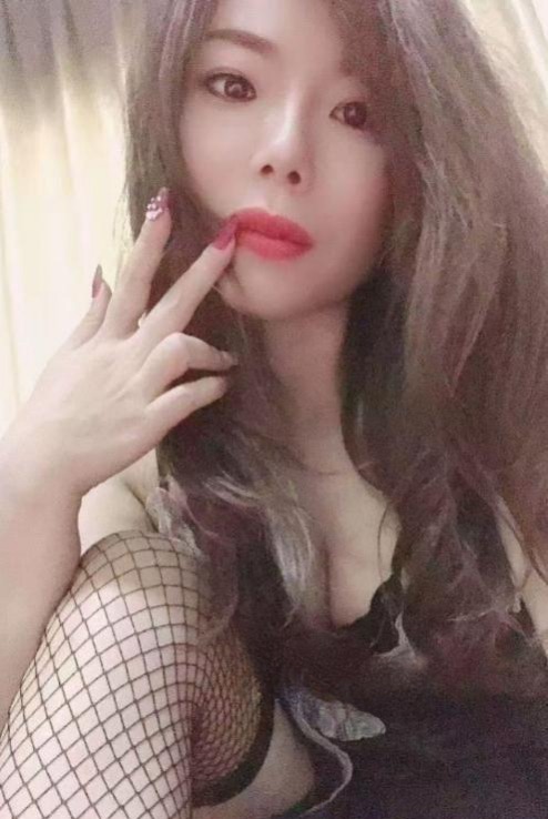 瑶海风骚少妇 4 瑶海风骚少妇