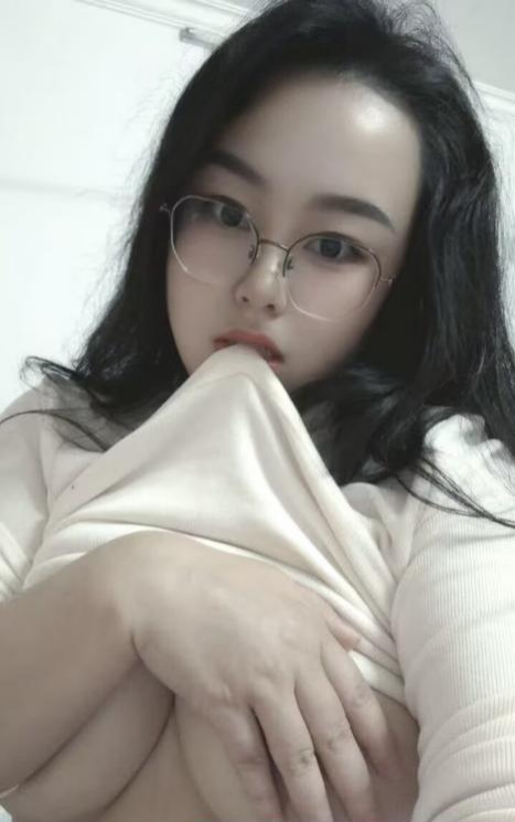 图片[2]-浦东巨乳娇喘妹-51约啪