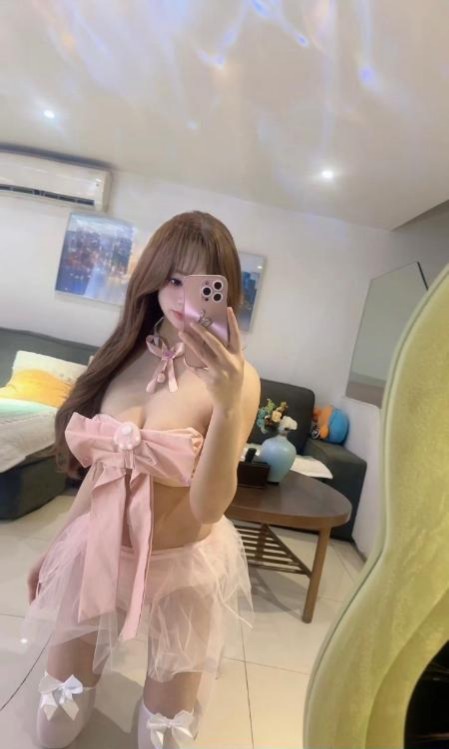 制服诱惑瑶瑶 2 制服诱惑瑶瑶