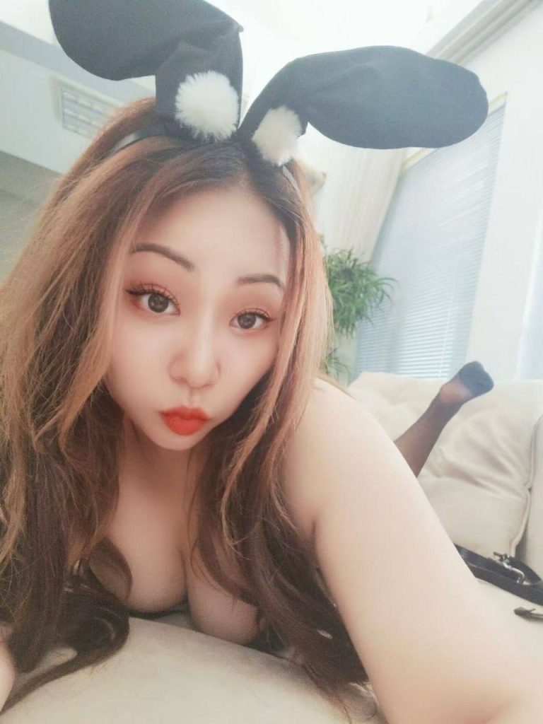 海珠大奶小优 2 海珠大奶小优