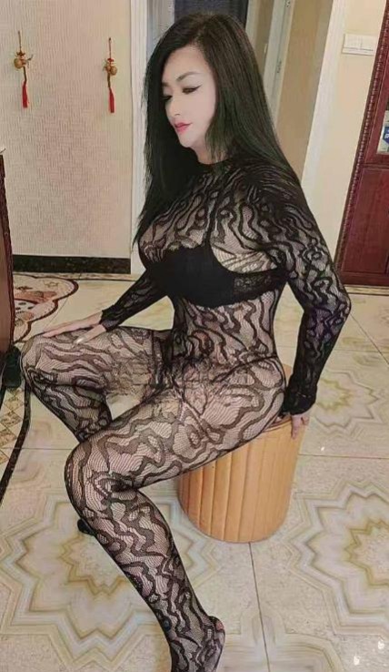 丰台风骚大屁股熟女 2 丰台风骚大屁股熟女