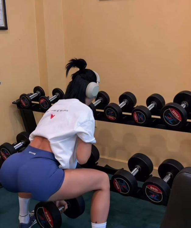 健身贝吉塔娃娃 1 健身贝吉塔娃娃