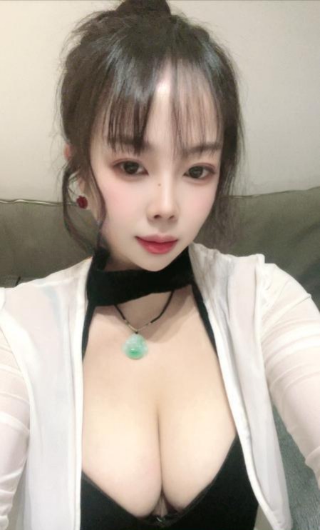 依依小姐姐-51约啪