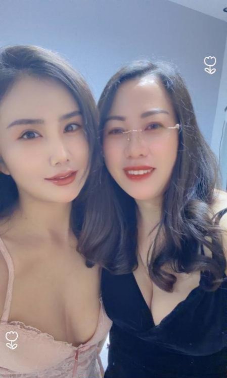 剧情双飞母女 1 剧情双飞母女