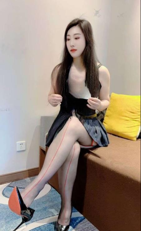 角色扮演肥臀菲菲