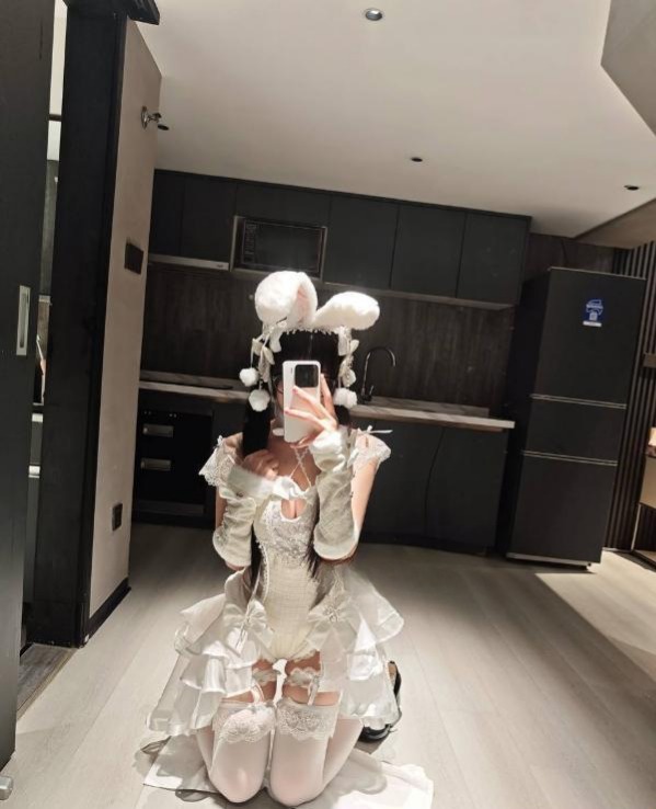 天河白虎喵喵cos-51约啪