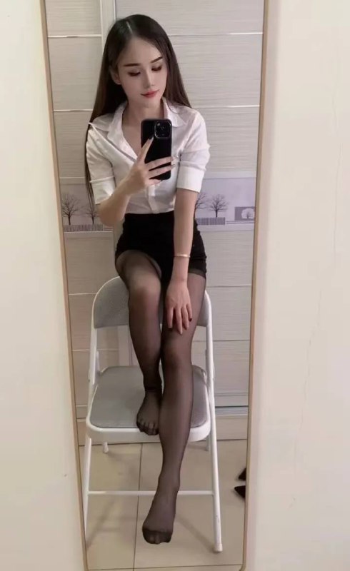 雨花骚逼黑丝大长腿-51约啪