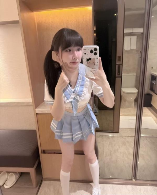 回归小萝莉爱宝