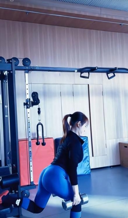 株洲健身少妇爽记 - 51约啪-51约啪