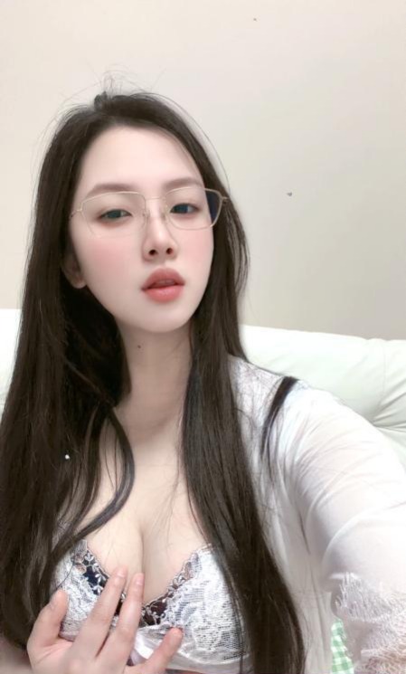 高挑反差明媚儿 1 高挑反差明媚儿