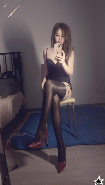 合肥丝足女王调教