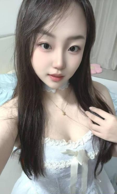 蜀山雪白大胸妹子