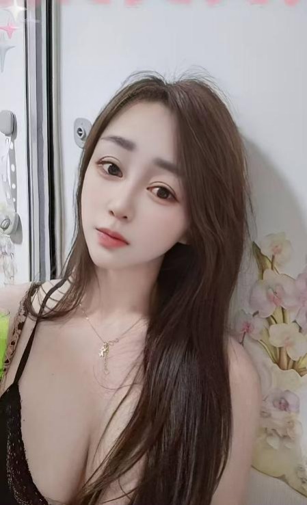 新建服务好大胸妹子