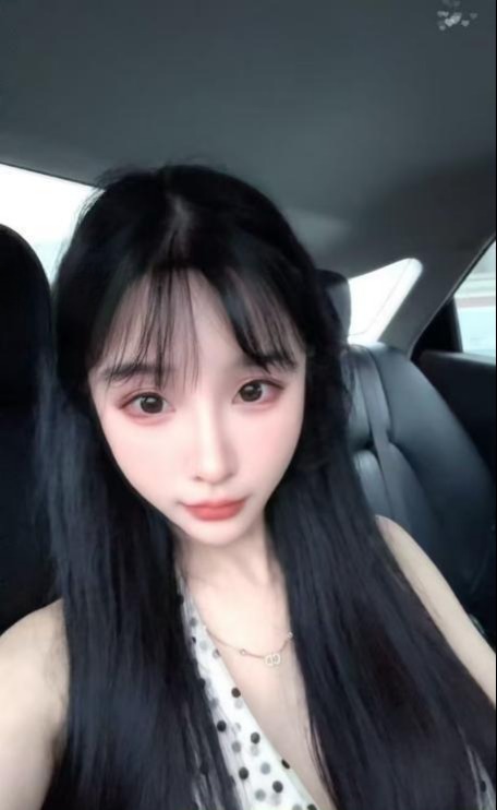 翘臀乐乐小女友