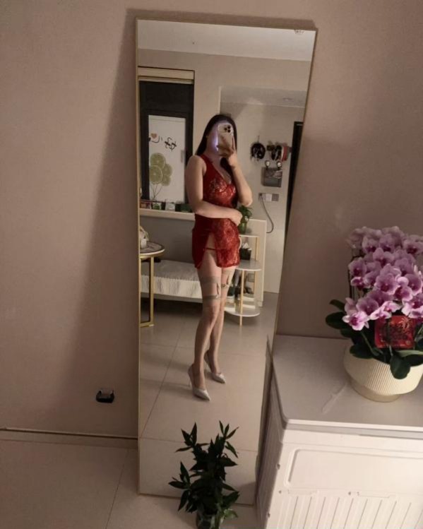 服务系温柔御姐 1 服务系温柔御姐