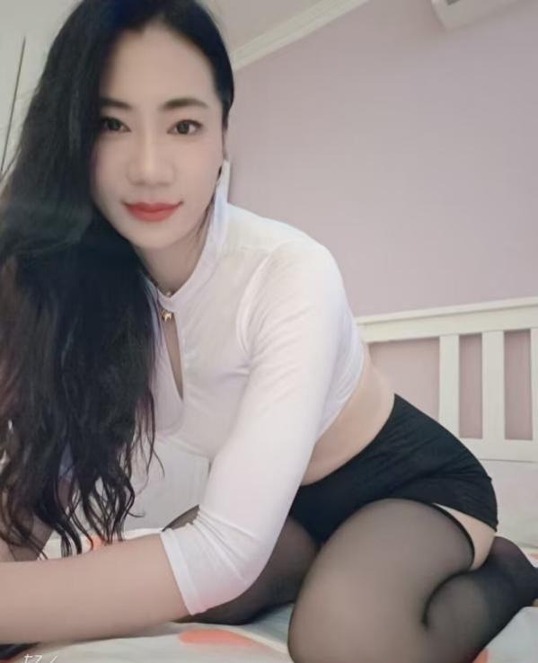 朝阳风骚大奶长腿少妇