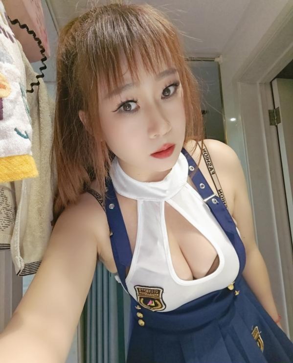 无锡个人骚货 1 无锡个人骚货