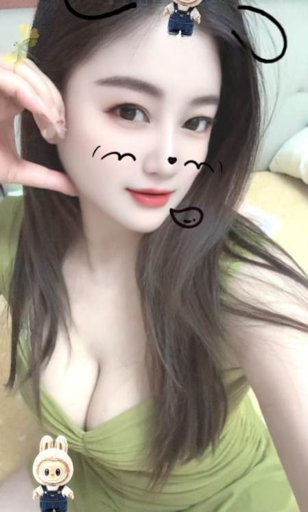 口爆大奶 1 口爆大奶