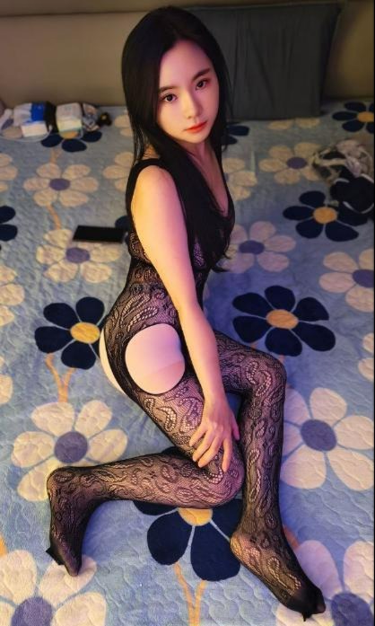 莞式服务大胸李柏朴