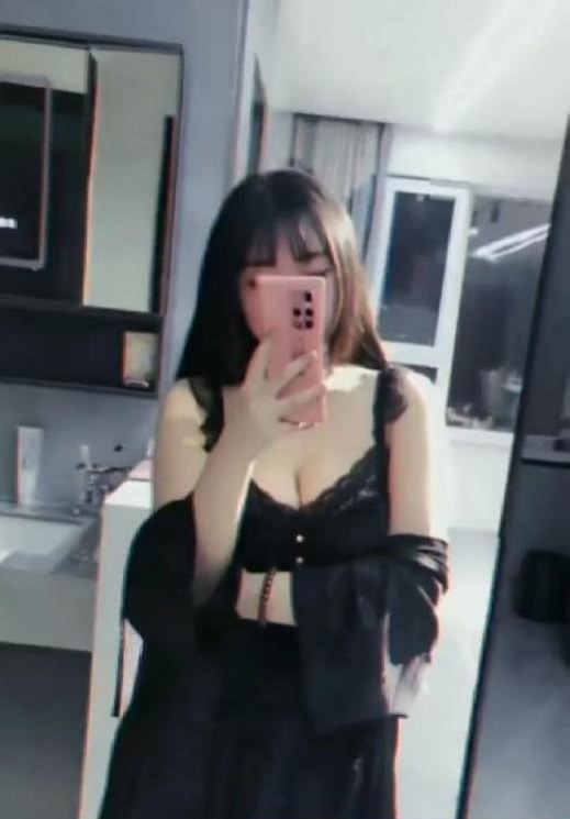 大胸翘臀小萝莉-51约啪