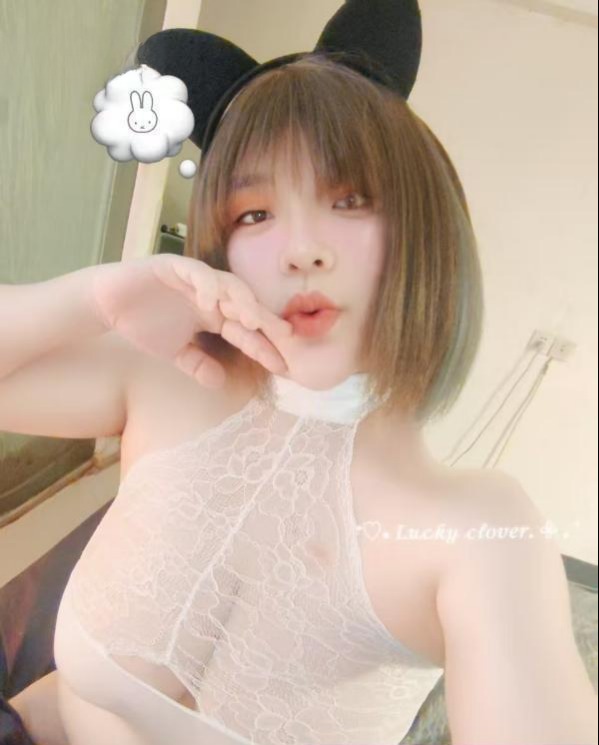 舌吻38F杯御姐-51约啪