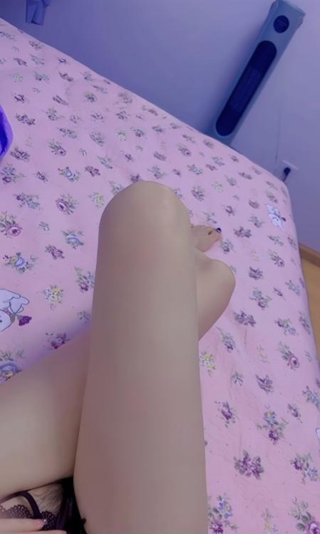 武侯骚妹子小爱茜