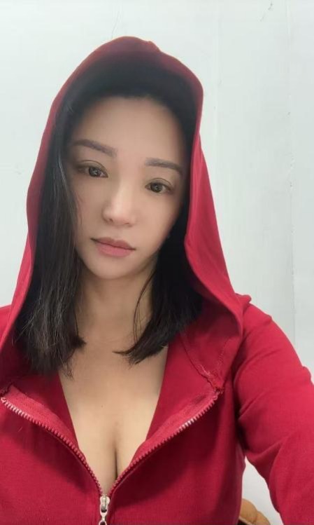 戴眼镜的大奶骚妇