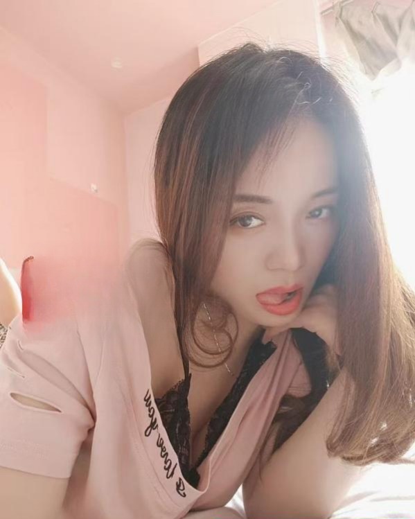 石路附近貌美少妇-51约啪