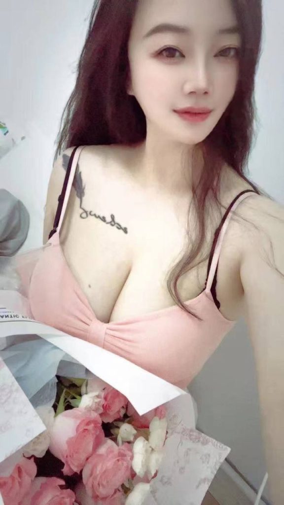 徐汇极品大奶美娜 2 徐汇极品大奶美娜