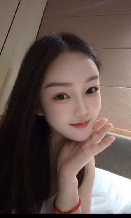 白云颜值女友依依-51约啪