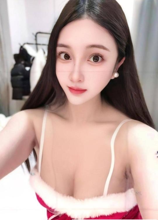 重庆风骚巨乳辣妹 4 重庆风骚巨乳辣妹