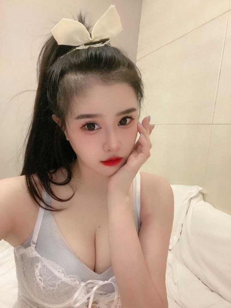 身材一级棒的长腿少女 2 身材一级棒的长腿少女