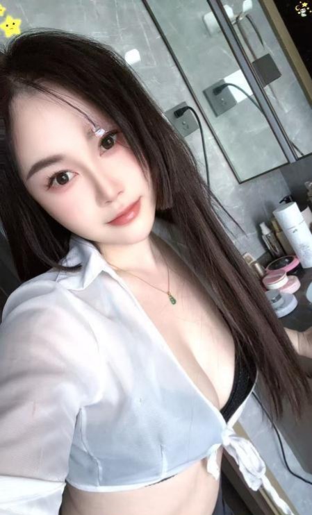 闷骚浪女 1 闷骚浪女