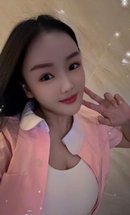 前凸后翘小甜妹-51约啪